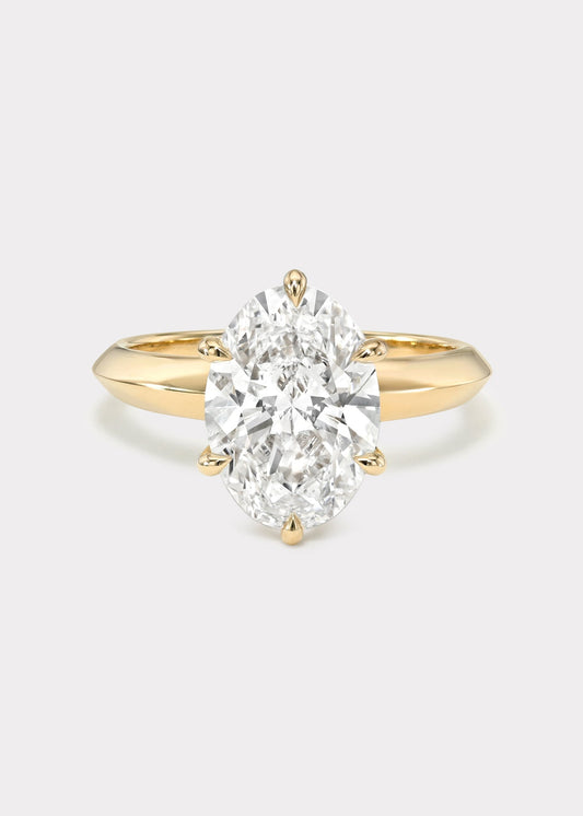 The Rin Solitaire (Oval Cut)