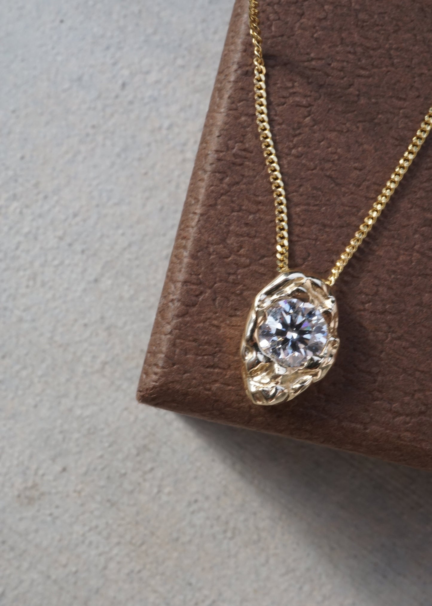 14k Gold Iwaki Pendant