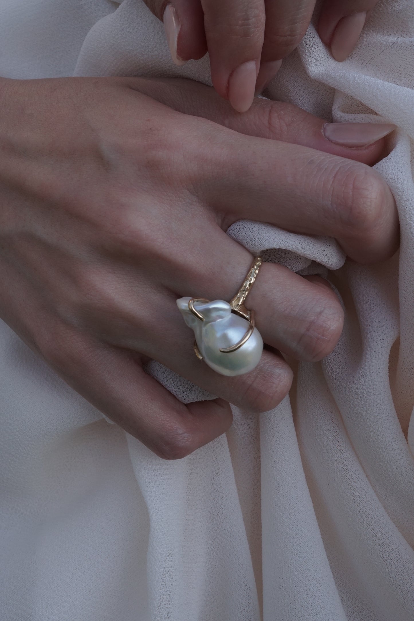 14k Gold Hammered Baroque Pearl Ring