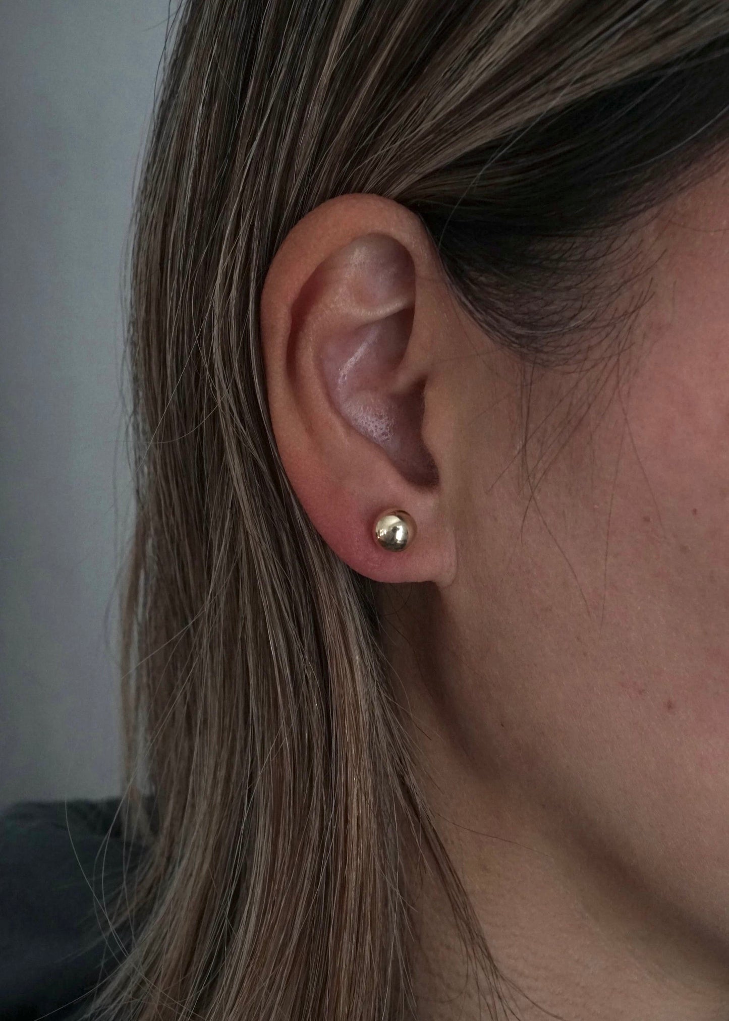 14k Gold A Chunky Ball Stud